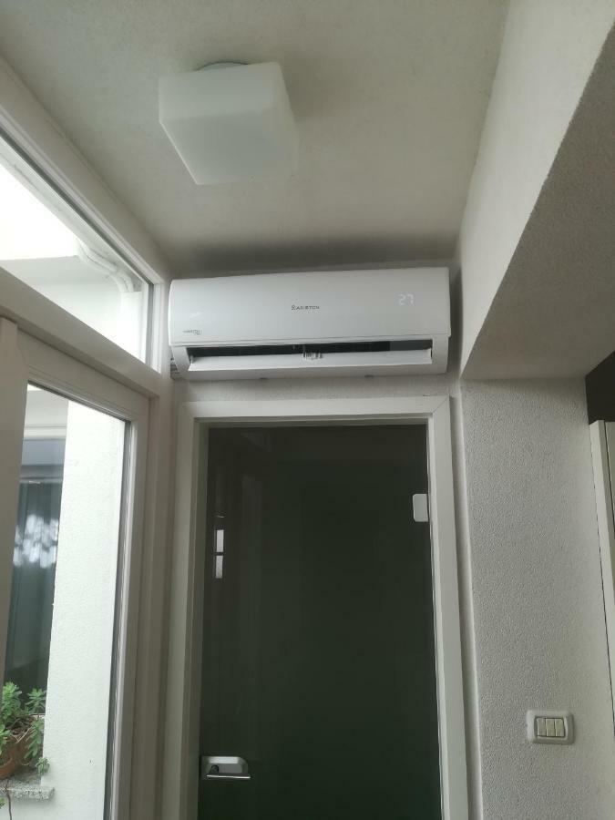 Apartma Zalka Izola Exterior foto