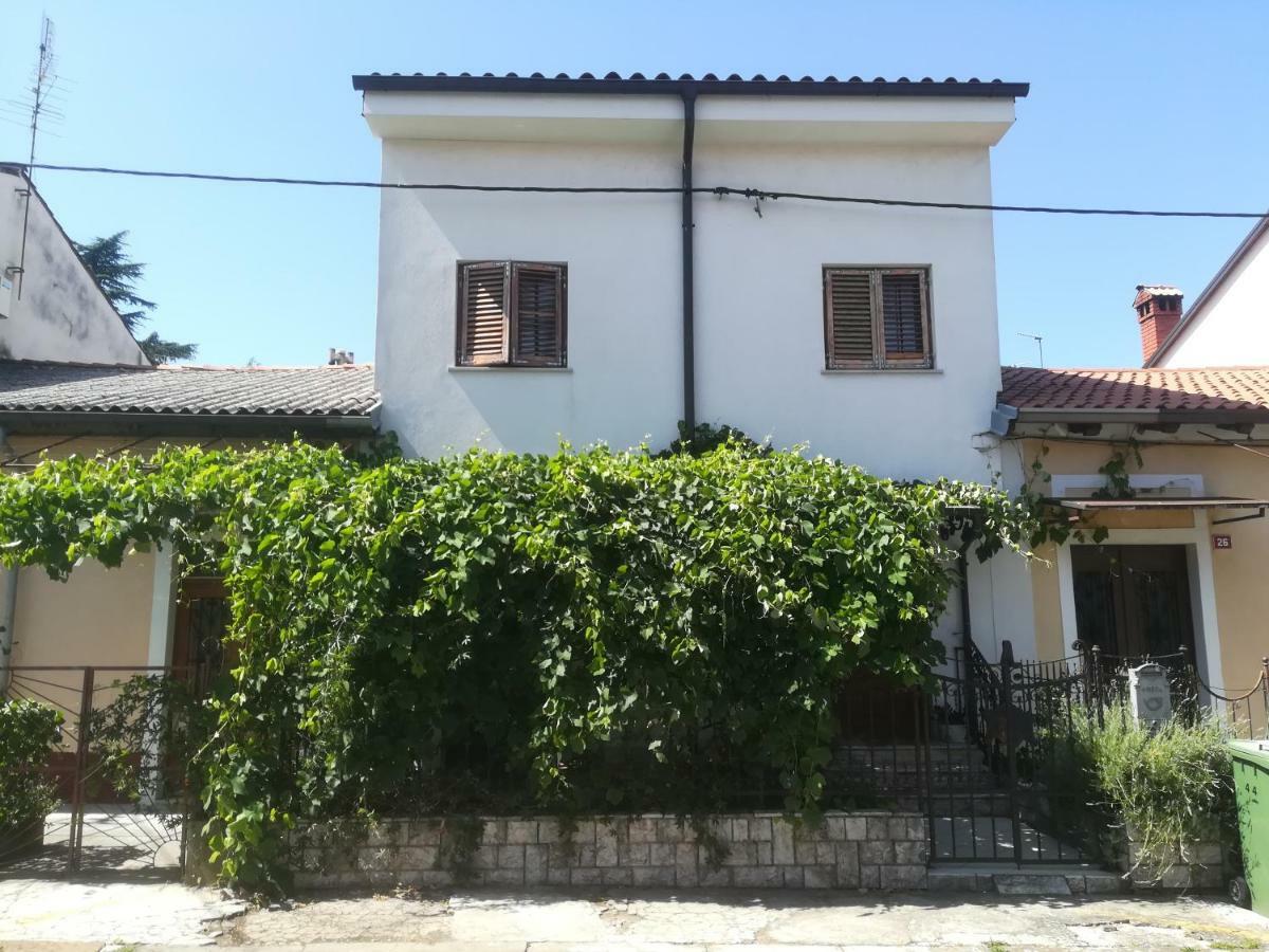 Apartma Zalka Izola Exterior foto