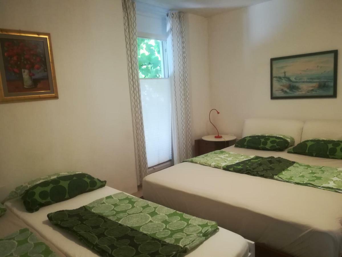 Apartma Zalka Izola Exterior foto